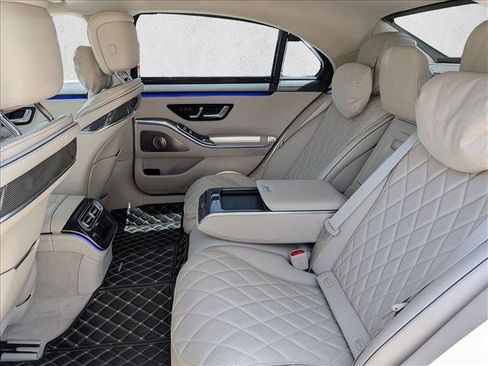 Used 2022 Mercedes-Benz S 580 4MATIC Sedan image 14