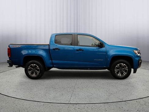 Used 2022 Chevrolet Colorado Z71 w/ Safety Package image 24