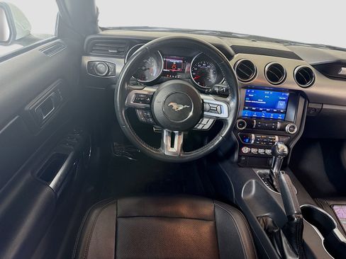 Used 2022 Ford Mustang Premium RWD image 17