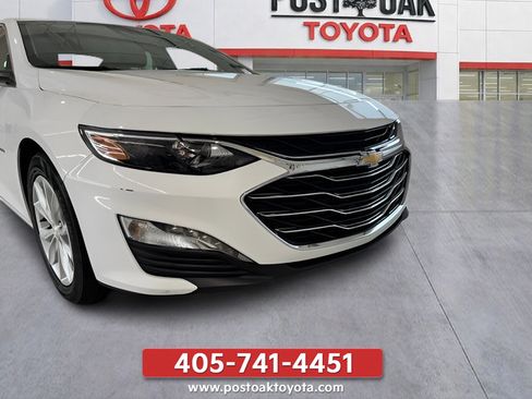 Used 2025 Chevrolet Malibu LT FWD image 27