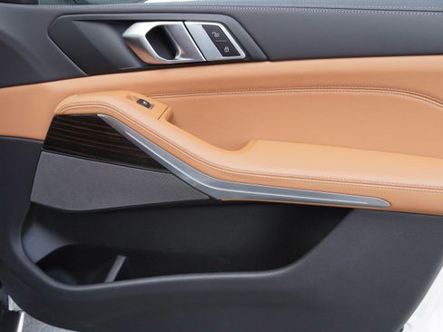 Used 2026 BMW X5 xDrive40i image 31