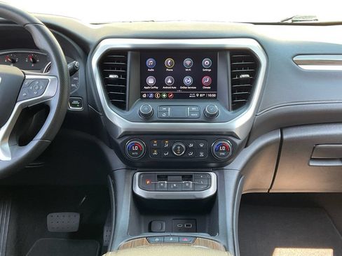 Used 2023 GMC Acadia SLE w/ Elevation Edition FWD image 12