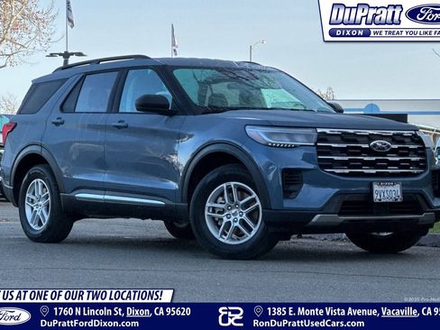 Used 2025 Ford Explorer Active image 1
