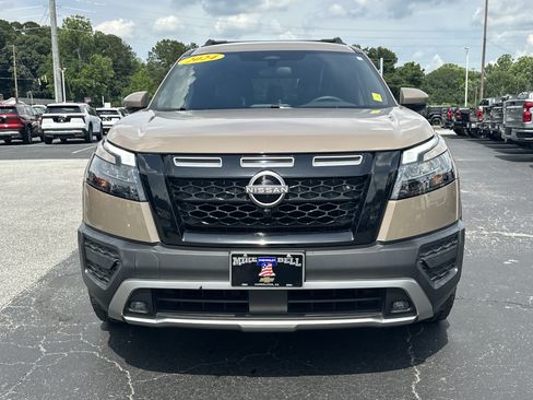 Used 2024 Nissan Pathfinder Rock Creek AWD/4WD image 3