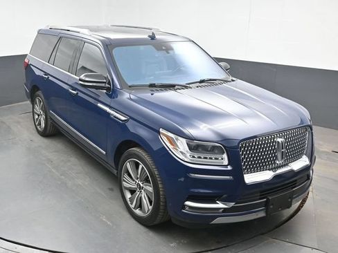 Used 2018 Lincoln Navigator Reserve w/ Technology Package AWD/4WD image 40