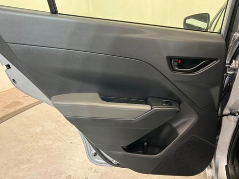 Used 2024 Subaru Impreza 2.0i image 18