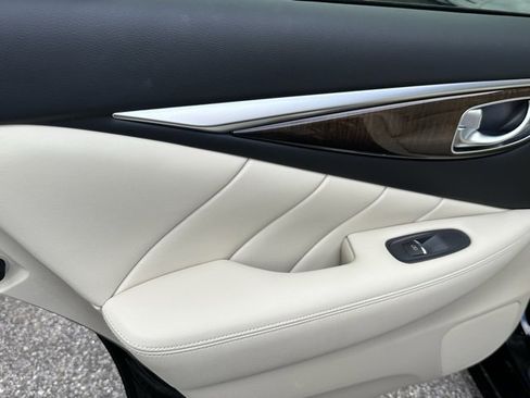 Used 2018 INFINITI Q50 Luxe w/ Essential Package (3.0T Luxe) image 20