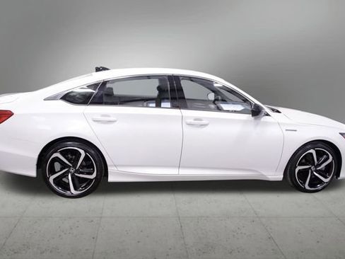 Used 2022 Honda Accord Sport image 7