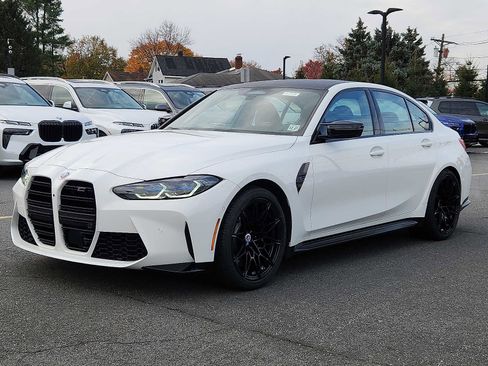 Used 2023 BMW M3 Competition image 3