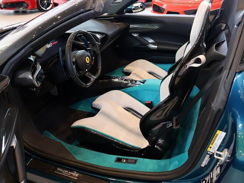 Certified 2022 Ferrari SF90 Spider AWD/4WD image 60