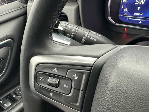 Used 2023 Chevrolet Tahoe Z71 image 34