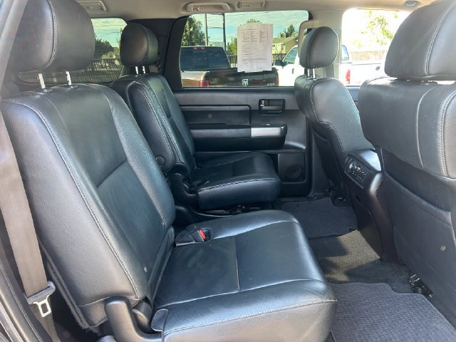 Used 2019 Toyota Sequoia TRD Sport w/ TRD Sport Premium Package AWD/4WD image 36