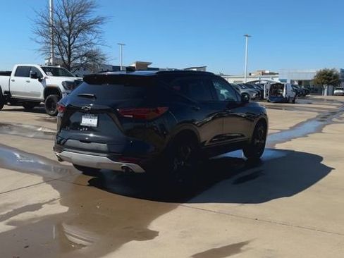 Used 2024 Chevrolet Blazer LT w/ Convenience Package image 9
