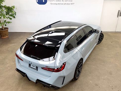 Used 2026 BMW M5 Touring image 21