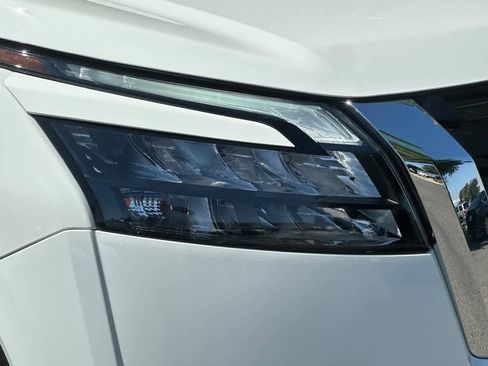 New 2025 Nissan Pathfinder S image 33