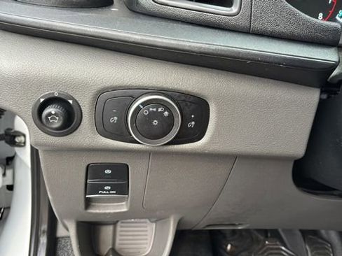 Used 2023 Ford Transit 250 Medium Roof w/ Load Area Protection Package image 21