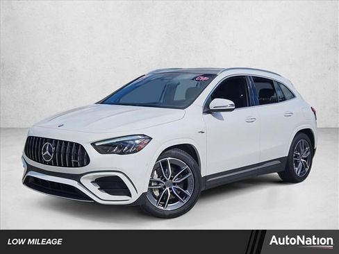 Used 2025 Mercedes-Benz GLA 35 AMG 4MATIC image 1