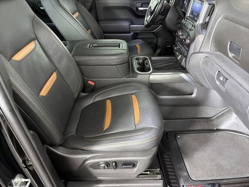 Used 2021 GMC Sierra 1500 AT4 w/ AT4 Preferred Package image 11