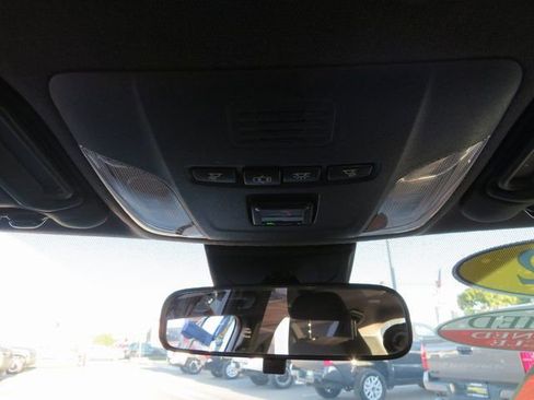 Used 2022 Toyota Corolla SE image 28