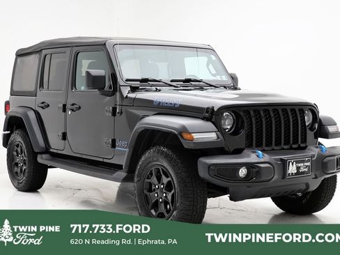 Used 2023 Jeep Wrangler Unlimited w/ Cold Weather Group image 1