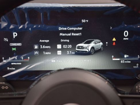 New 2025 Nissan Kicks SR image 31