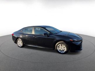 Used 2025 Toyota Camry LE video 2