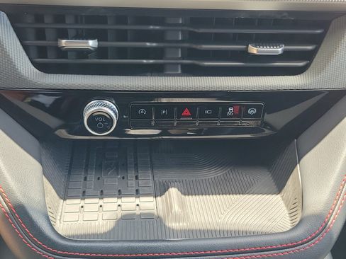 Certified 2025 Ford Explorer ST RWD image 23