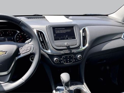 Used 2023 Chevrolet Equinox LT FWD image 7