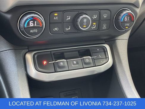 Used 2022 GMC Acadia SLT w/ Elevation Edition AWD/4WD image 18