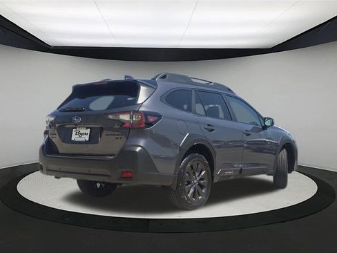 New 2025 Subaru Outback Onyx Edition XT image 7