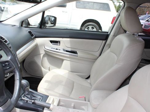 Used 2015 Subaru Crosstrek 2.0i Limited w/ Popular Package #2 AWD/4WD image 14