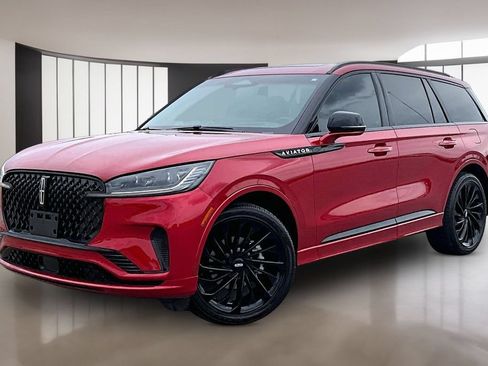 Used 2025 Lincoln Aviator Reserve w/ Equipment Group 201A AWD/4WD image 1