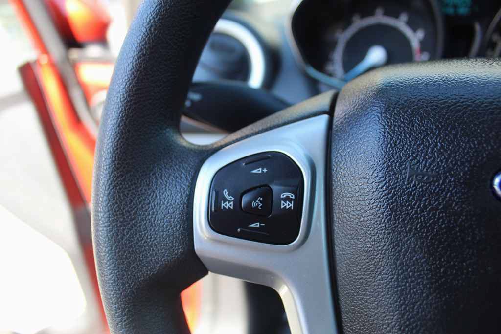 Used 2018 Ford Fiesta SE FWD image 17