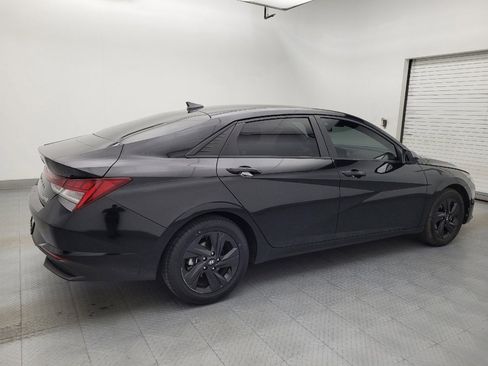 Used 2023 Hyundai Elantra Blue FWD image 10