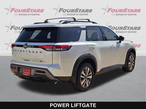New 2026 Nissan Pathfinder SL FWD image 4