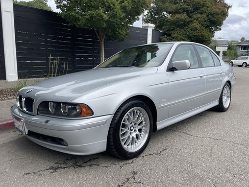 Used 2001 BMW 530i Sedan RWD image 13