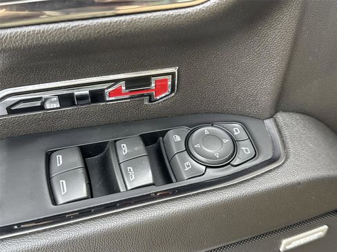 Used 2022 GMC Sierra 1500 AT4 w/ AT4 Preferred Package image 24