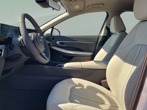 New 2026 Hyundai Sonata SEL FWD image 15