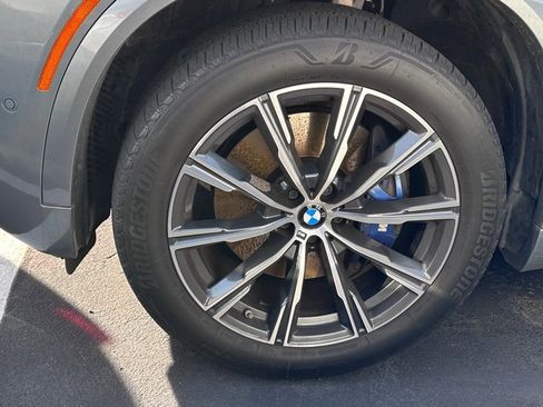 Certified 2024 BMW X5 xDrive40i w/ M Sport Package image 12