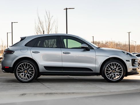 Used 2019 Porsche Macan S AWD/4WD image 40