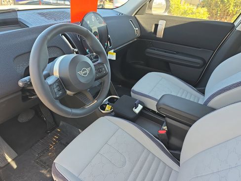 Used 2025 MINI Cooper Countryman S image 18
