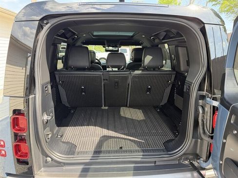 Used 2021 Land Rover Defender 110 X-Dynamic HSE image 26