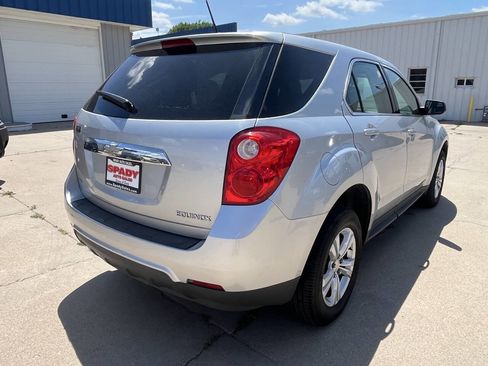 Used 2015 Chevrolet Equinox LS image 9