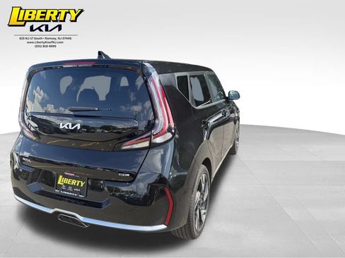 Used 2025 Kia Soul GT-Line w/ GT-Line Technology Package FWD image 7