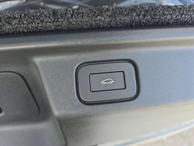 New 2026 Land Rover Range Rover SE AWD/4WD image 14