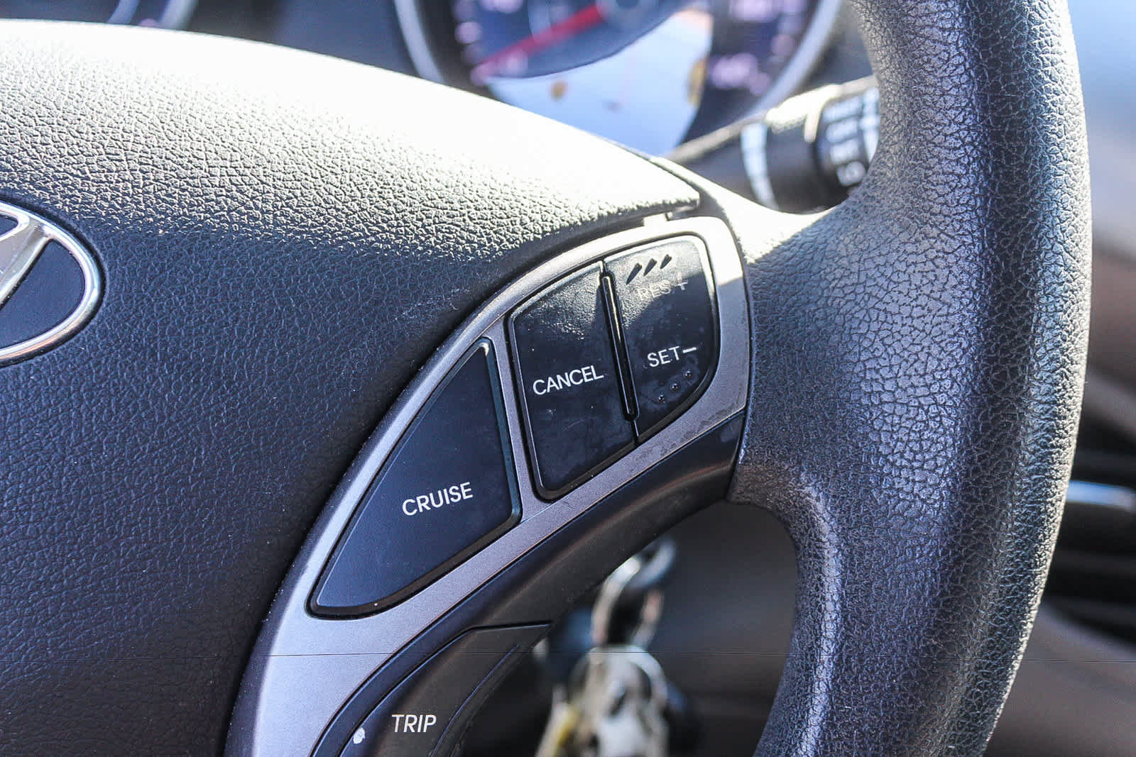 Used 2013 Hyundai Elantra GLS FWD image 29
