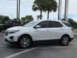 Used 2022 Chevrolet Equinox Premier image 2