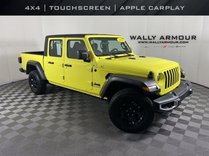 Used 2023 Jeep Gladiator Sport w/ Off Road Group