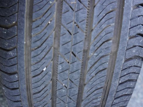Used 2008 Volkswagen R32 AWD/4WD image 25