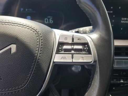 Used 2023 Kia Telluride S AWD/4WD image 29